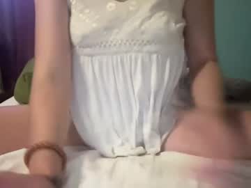 girl
        preggypops cam image #2066874
