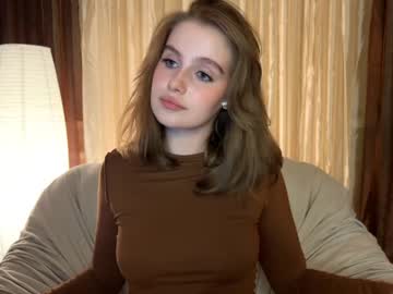 girl
        cute_siberian_girl cam image #3573507