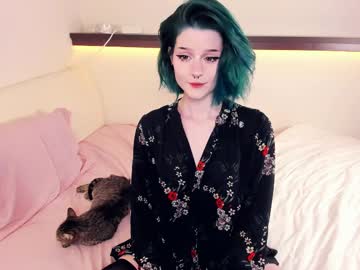 girl
        alicentity cam image #6865945