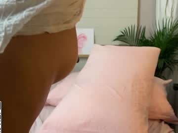 girl
        my_lillylynn cam image #5304532
