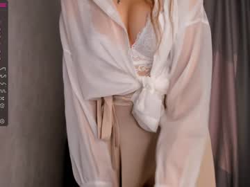 girl
        lisanelsona cam image #2155504
