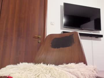 girl
        bri4anna cam image #4123907