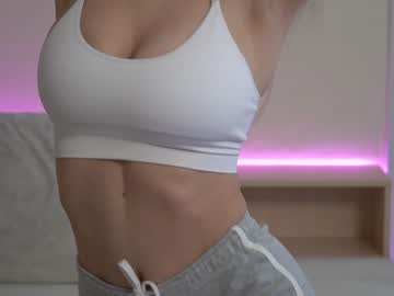 girl
        kathariine cam image #540309