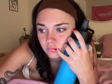 girl
        queencassidyy cam image #4697977