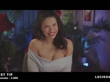girl
        lucieoude_ cam image #1161517