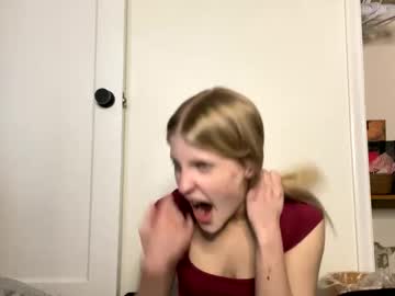 girl
        h_aileysparks cam image #5565284
