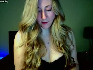 girl
        brihartley cam image #861712