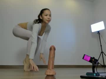 girl
        aya_hitakayamaaa cam image #5599186