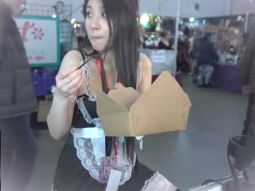 girl
        alizezaide cam image #817225