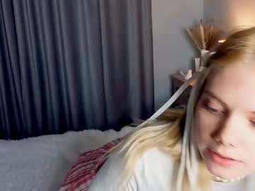 girl
        ch3rryt0ffee cam image #6670376