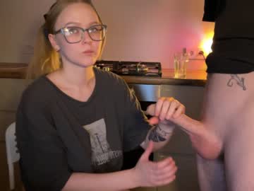 couple
        babyytonight cam image #3765919