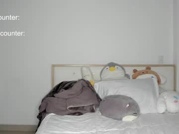 girl
        lonelly_lolly98 cam image #4351676