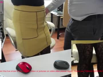 couple
        milf_viktoria cam image #1511400