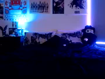girl
        xlunaskye cam image #3520308