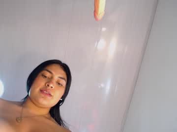 girl
        camilarodriguezs cam image #5268403
