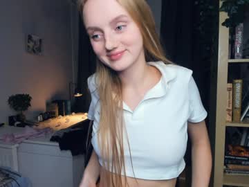 girl
        stun1ng_blonde cam image #5535398