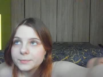 couple
        baby_need_sex cam image #4018563