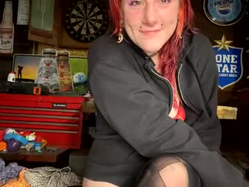girl
        youyourmom cam image #5245771
