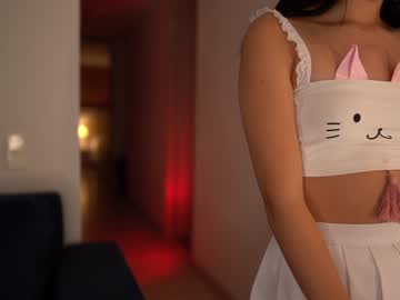 girl
        winona__ cam image #3971748