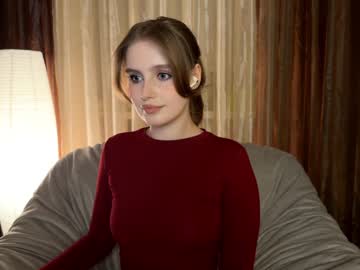 girl
        cute_siberian_girl cam image #3736712
