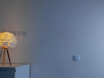 girl
        uwunikaa cam image #4430008