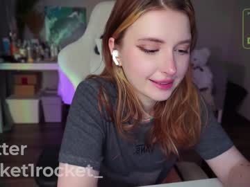 girl
        pocketrocket_ cam image #2886553