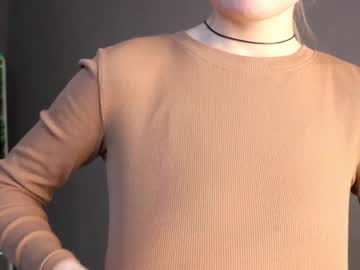 girl
        gayfarwell cam image #5693348