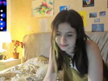 girl
        nessaa_moree cam image #873884