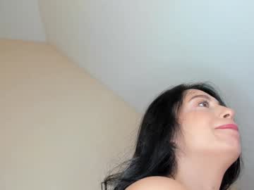 girl
        sabinadulce cam image #4815226