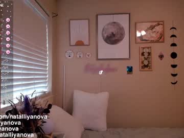 girl
        natalliyanova cam image #3551756