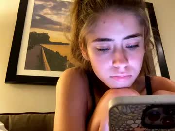 girl
        oksavv cam image #6918043