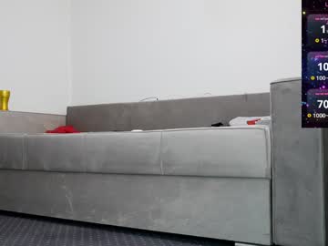 girl
        carmela_fox cam image #5957392