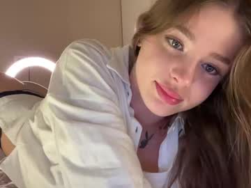 girl
        endlessmia cam image #6800908