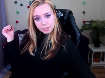 girl
        doribaker cam image #712946