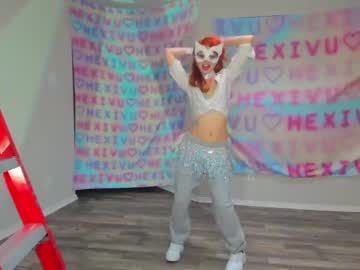 girl
        hexivu cam image #3396413