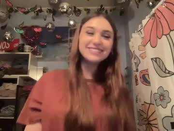 girl
        fairygirlcait cam image #3984985