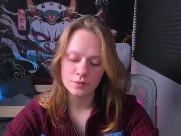 girl
        tessaswan cam image #5953810