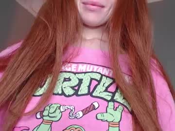 girl
        little_pearl_ cam image #2337927