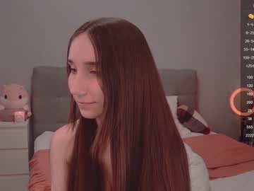 girl
        lezyliza cam image #3976194
