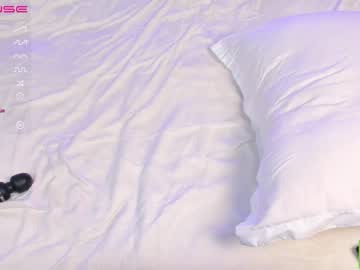 girl
        ui_seul cam image #1377530