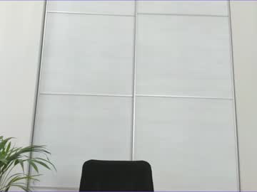 girl
        elizabeth__gray cam image #138767