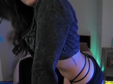 girl
        doubedeesarai cam image #4120342