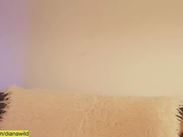 girl
        wild_schoolgirl cam image #2124882