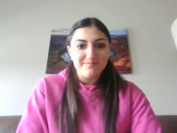 girl
        lynn1717 cam image #413031