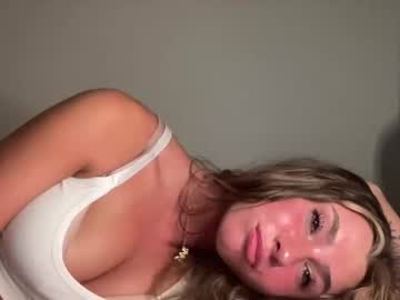 girl
        isabellekinsley cam image #4410810