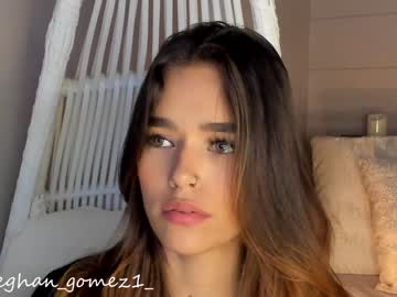 girl
        _meghan_gomez1_ cam image #470736