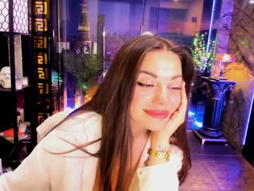 girl
        alma_pearl cam image #1165115
