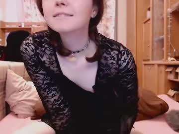 girl
        renetcutie cam image #536529