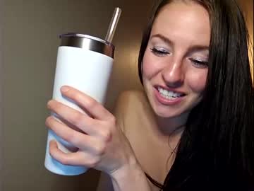 girl
        happyfungirlxo cam image #1272810
