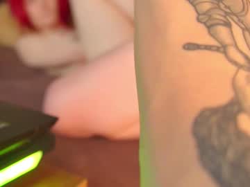 girl
        martindiana cam image #428762